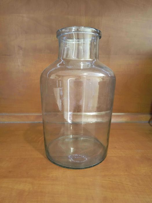 Стъклен буркан с капак – вместимост 7 литра