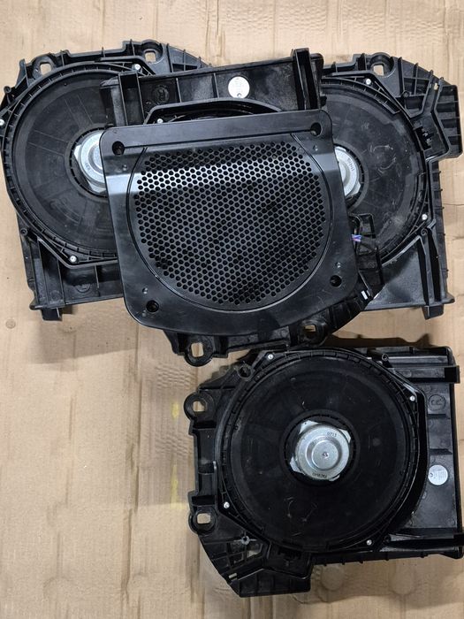 Boxa subwoofer bass bmw seria 3 e90 e91