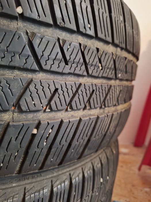 Anvelope iarna 225/45/R17
