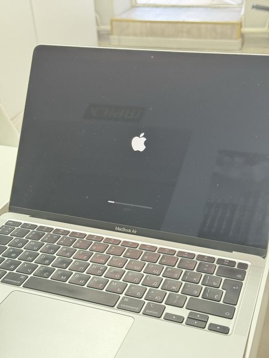 Macbook Air 13 8GB состояние идеальное