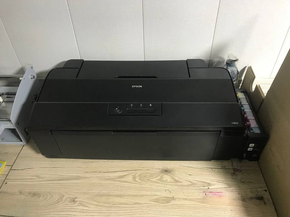 Принтер epson  l1800