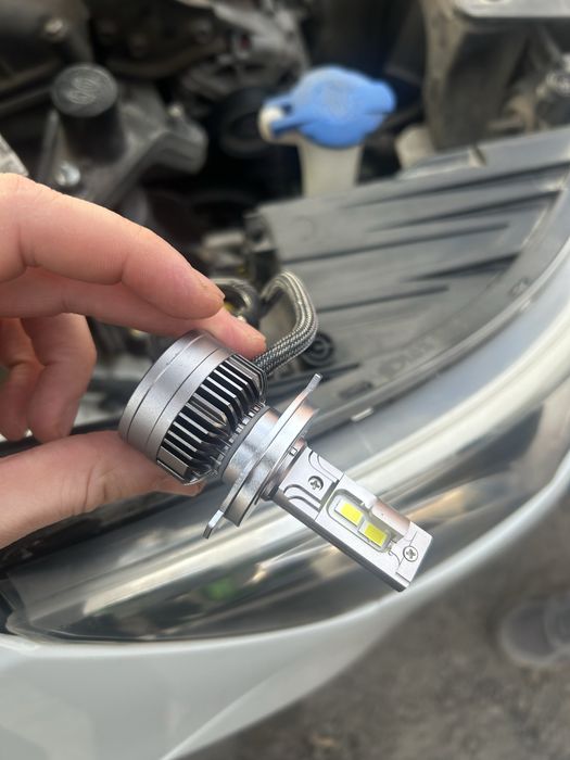 Светодиод лампы в автомобиль