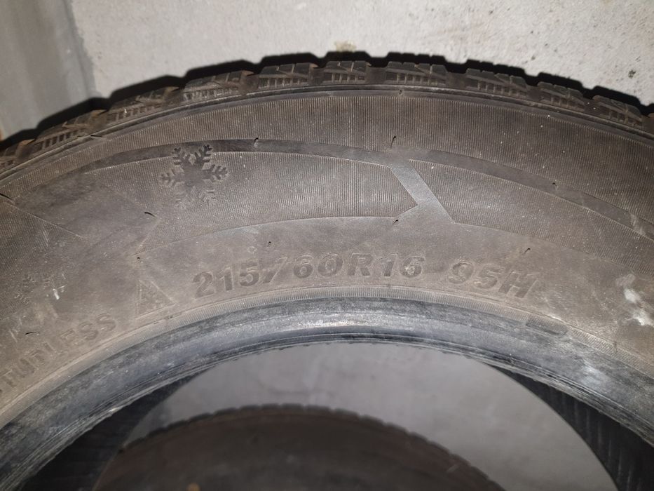 4бр Зимни гуми 215 60 16 Sailun 6-7mm