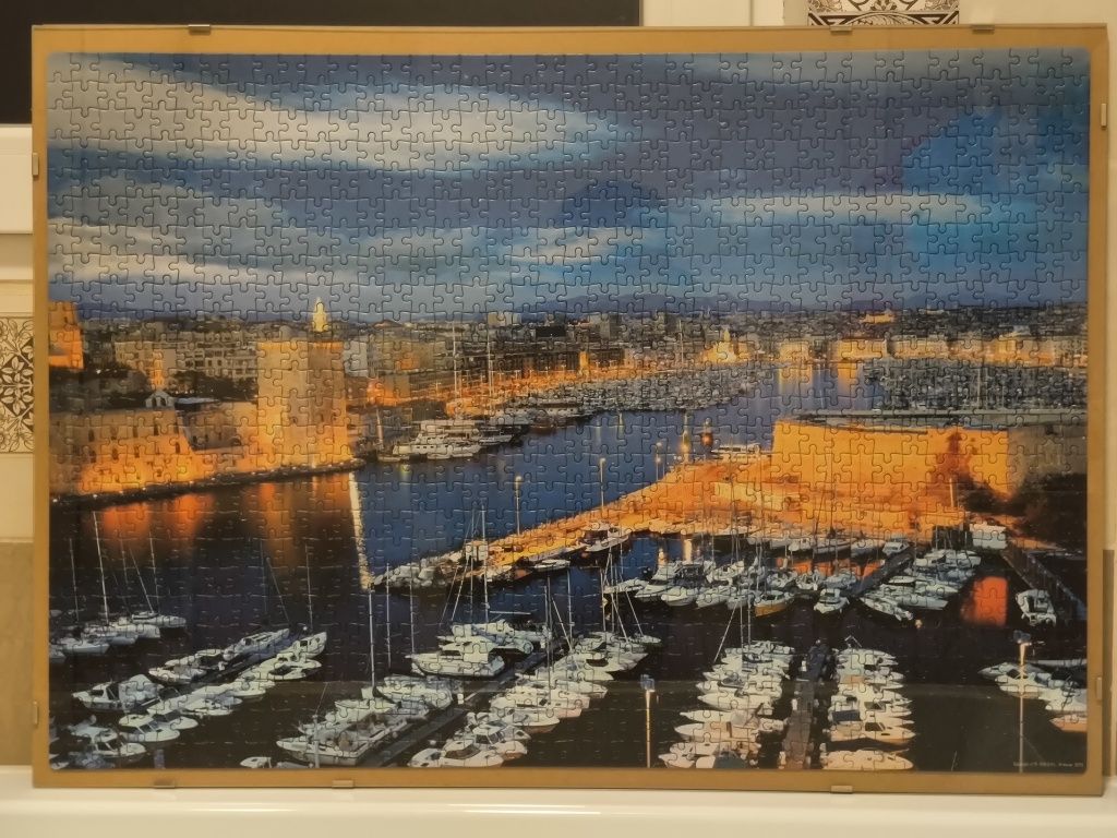 Vând puzzle cu sau fara ramă