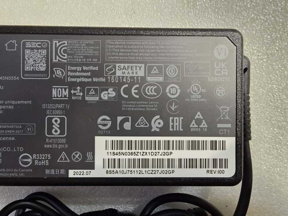 Incarcator laptop original Lenovo 135W, 20V, 6.75A - mufa USB