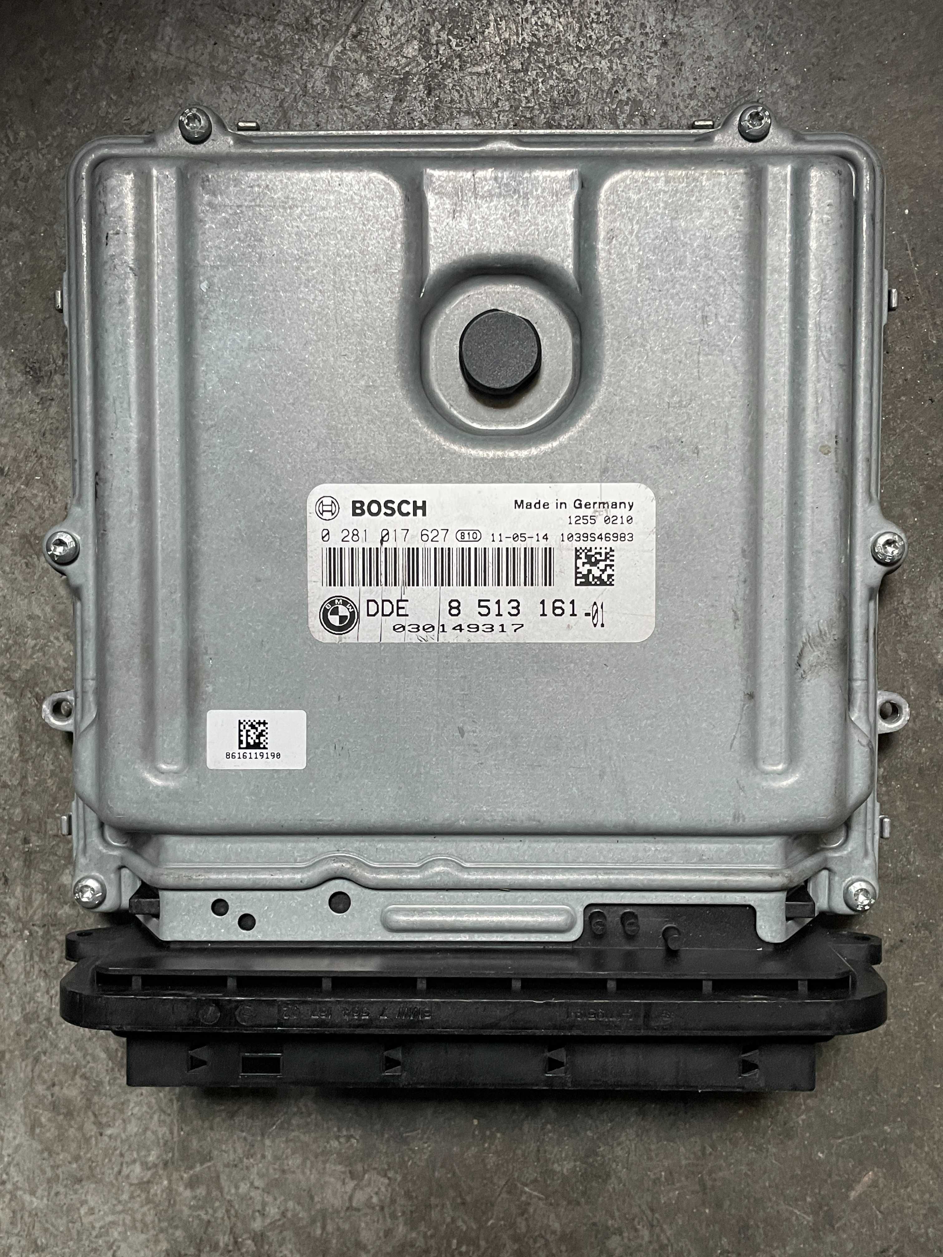 Calculator motor ECU Bmw seria 5 F10/F11 525d 3.0d N57 cod 8513161