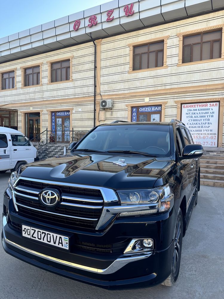 Toyota land cruiser