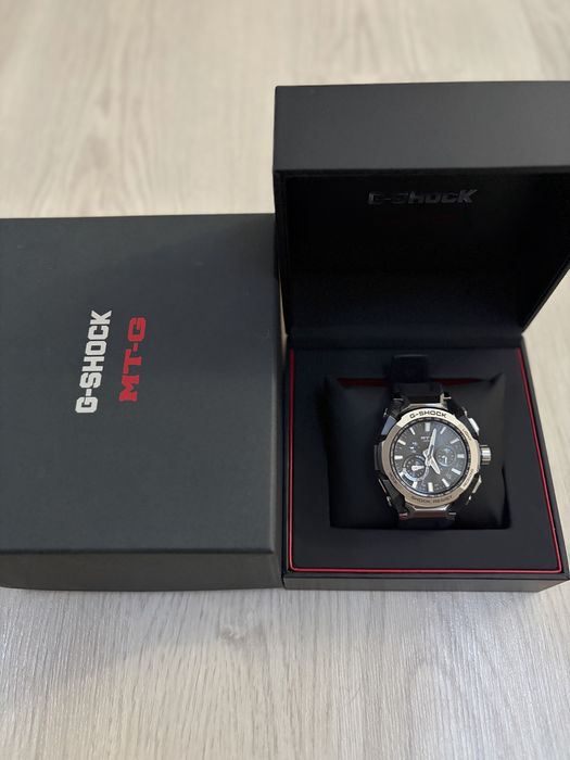 G-Shock MTG-B4000 Argintiu – Oțel + Carbon-Ultimul model -NOU