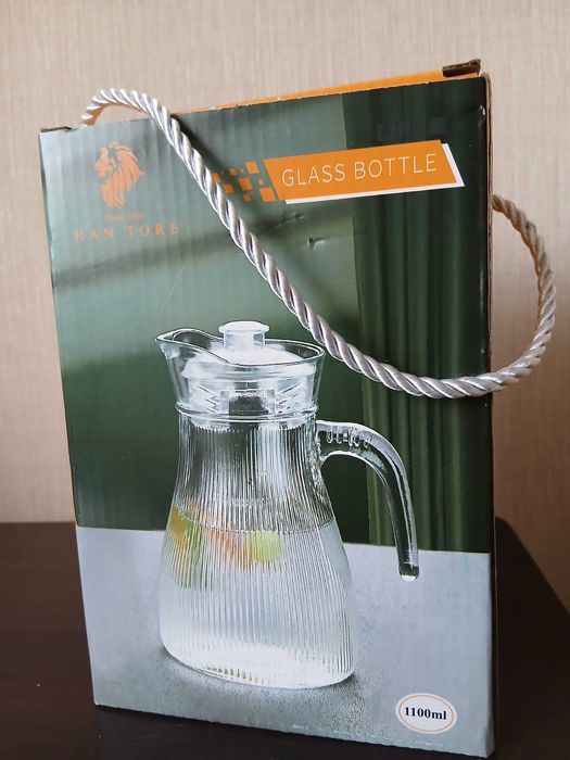 Графин стеклянный с крышкой