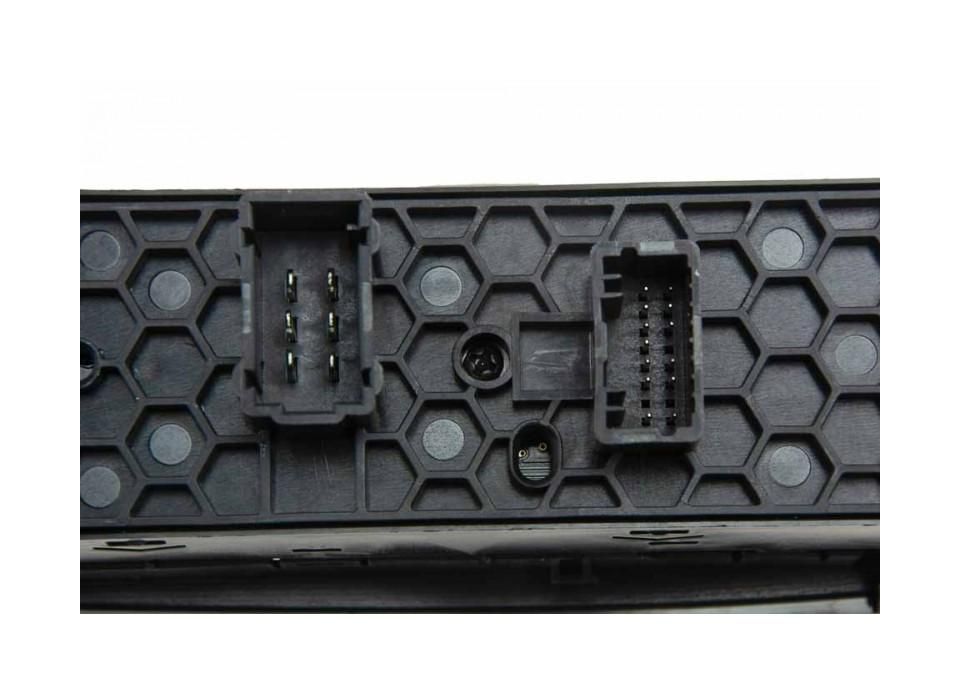Butoane geamuri electrice stanga fata Renault Megane III 2008-> BZ0/1