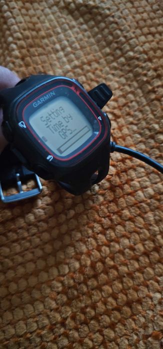 Ceas alergare sport Garmin Forerunner 10, Rosu/Negru