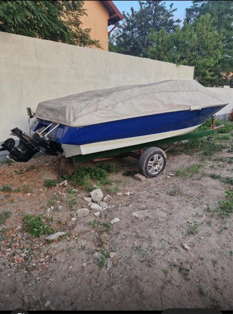 Barca bayliner capri de vanzare