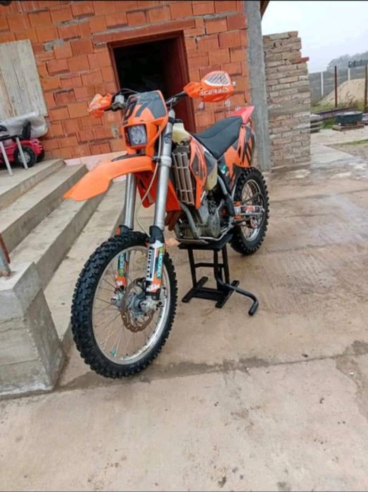 Dezmembrez ktm 400 exc orice piesa disponibila chiuloasă cilindru