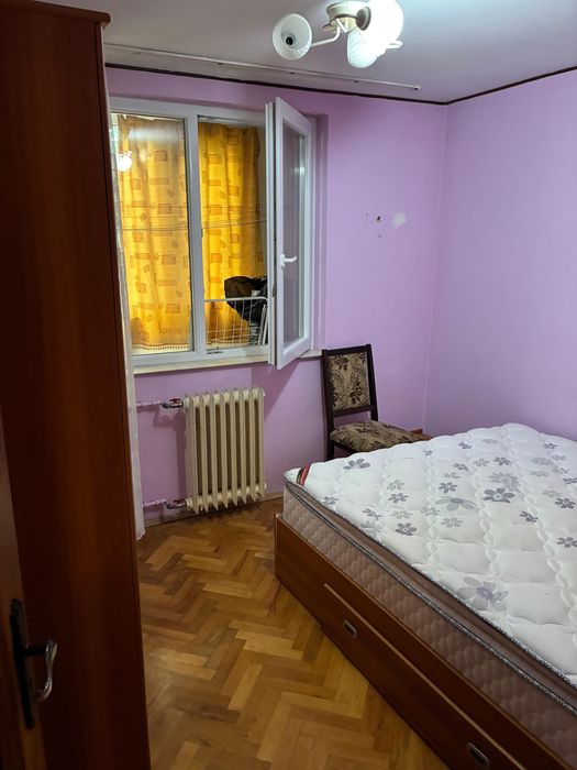 Inchiriez apartament 2 camere