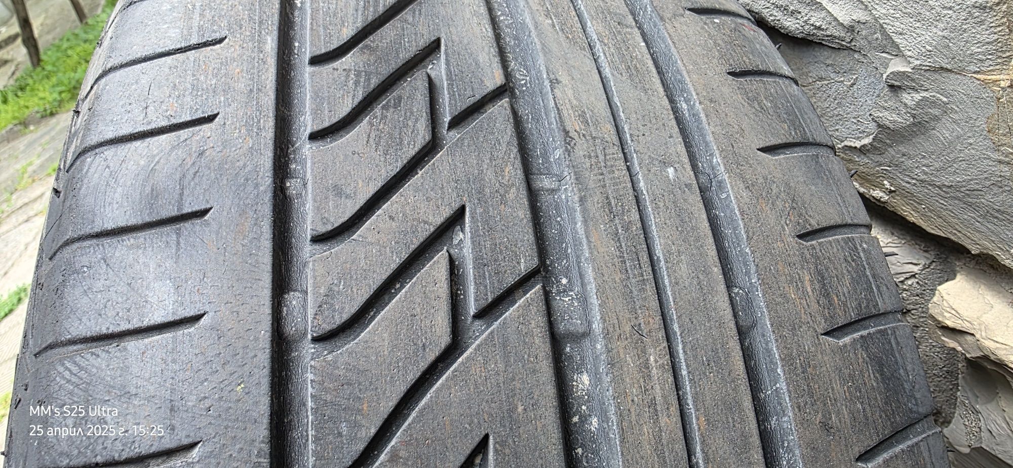 Продавам летни гуми Lassa Phenoma 225 55  16