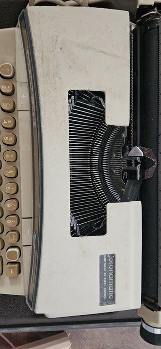 Masina de scris vintage Coronamatic