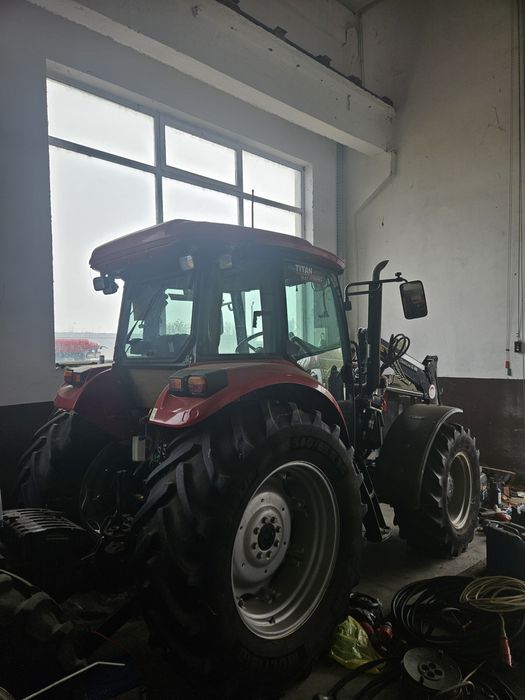 Tractor Case IH 115A