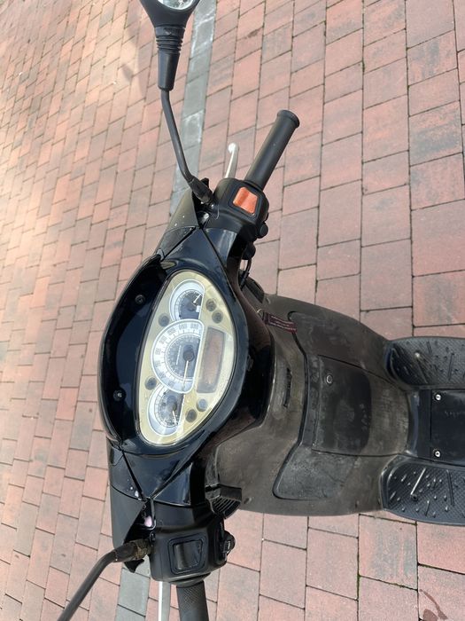 Vand aprilia sportcity cub3e 300