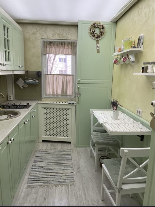 Apartament 3 camere mobilat