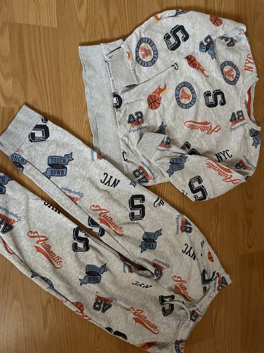 Trening baiat bluza 128 ,pantaloni 122