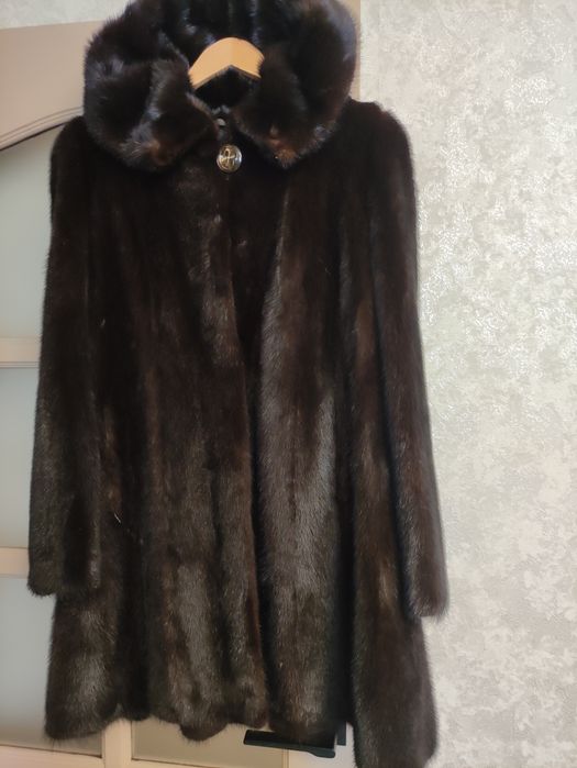 Шуба норковая в хорошем состоянии