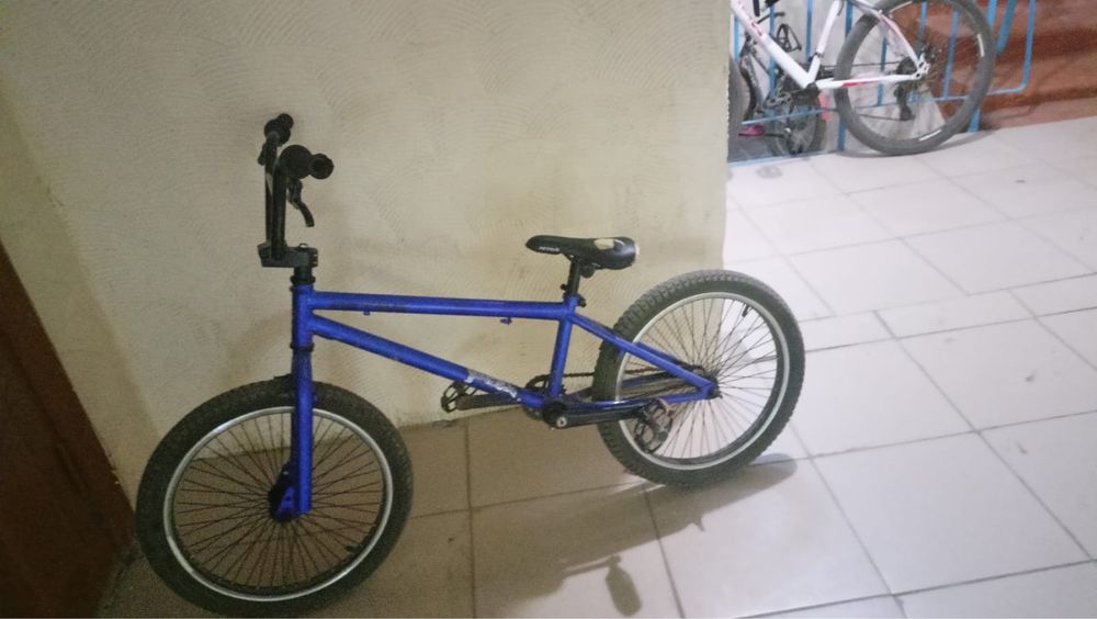 Продам БМХ в хорошем состоянии