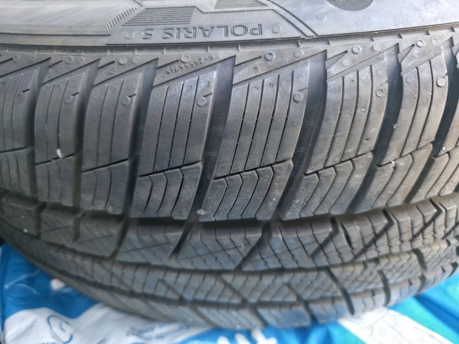 Barum Polaris 5 205 55 17V XL DOT4523