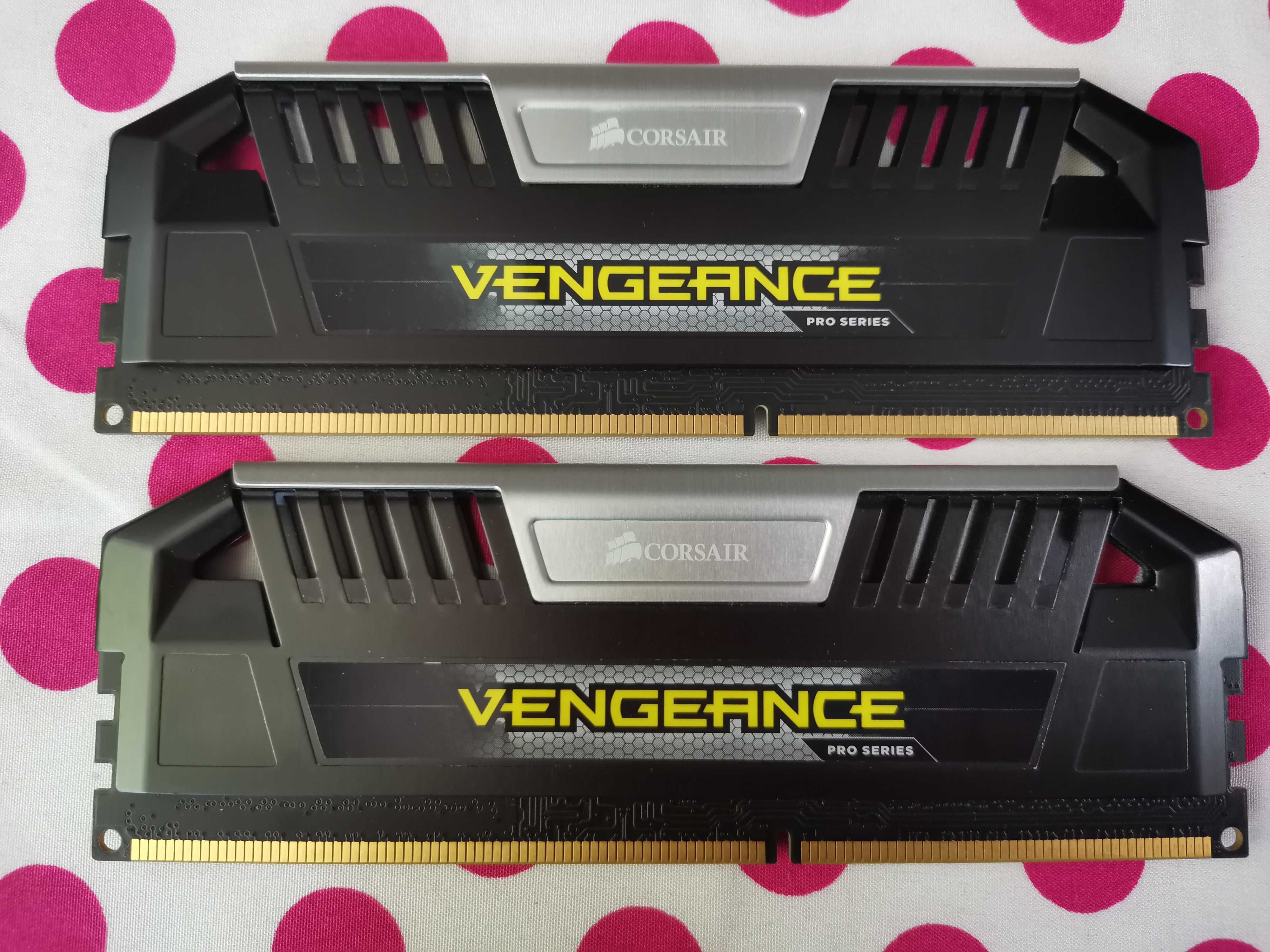 Kit Memorie Ram Corsair Vengeance Pro 8 GB GRI (2 X 4 GB) 1866 Mhz.