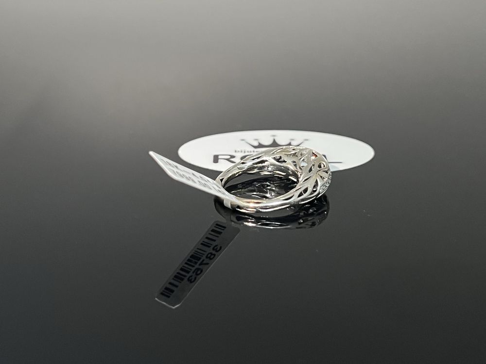 Bijuteria Royal CB : Inel cu diamante aur alb 18K 750 4,04 grame