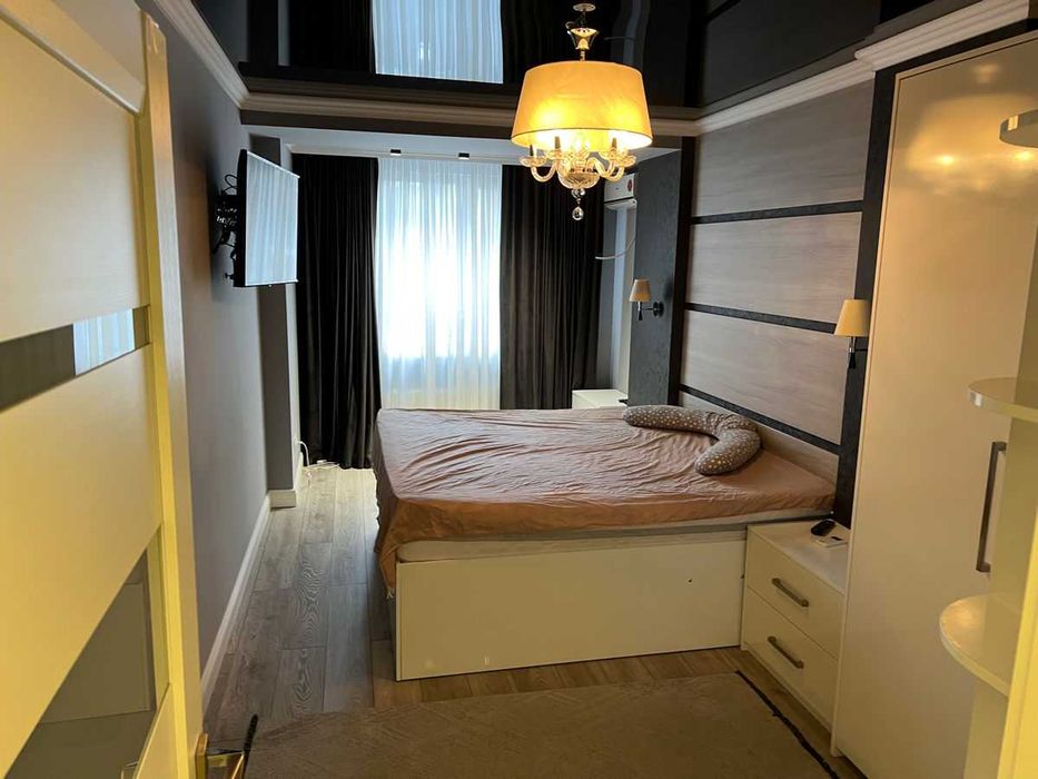 Двустаен имот в Кръстова вада