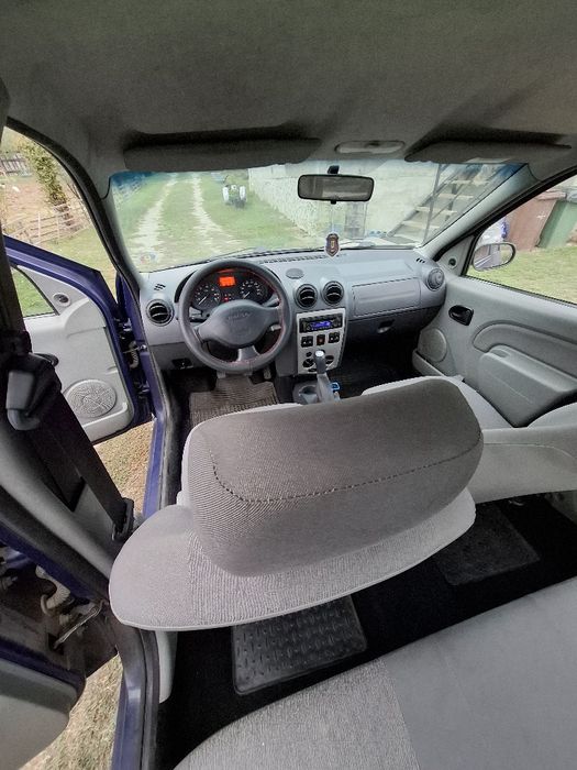 Dacia Logan 1,6 an2007