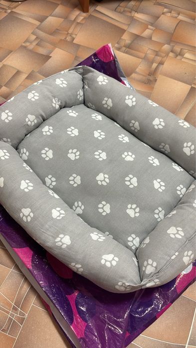 Продам лежанку для кошек