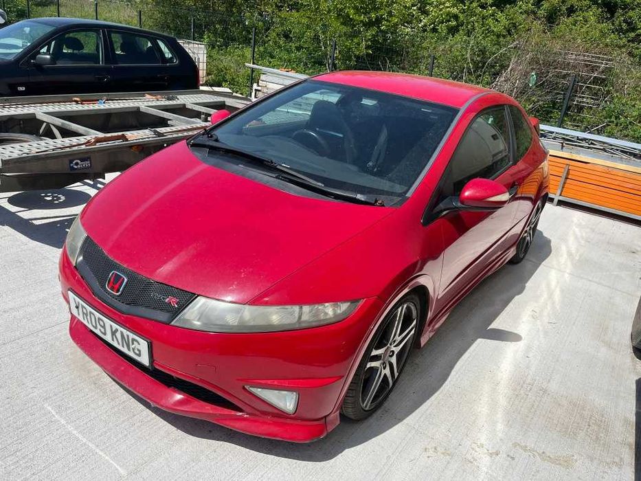 Dezmembrez Honda Civic type-r 2.0 benzina 200 cp 2009