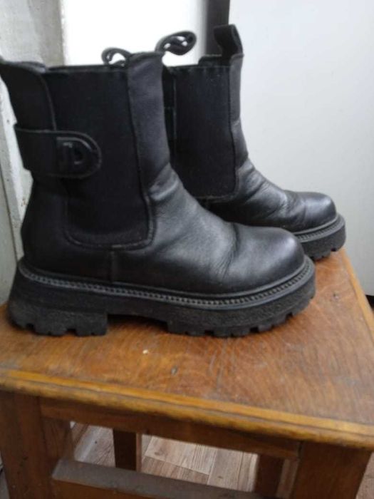 полусапожки черные