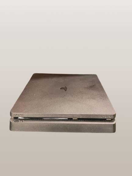 Hope Amanet P13 / PlayStation 4 Slim