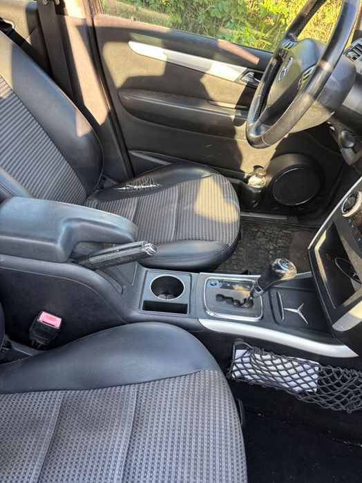 Mercedes cutie stricată  automată