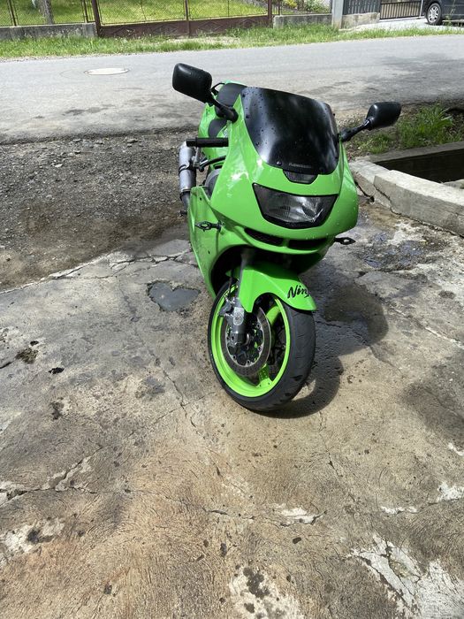 Vand sau schimb Kawasaki ninja zxr6