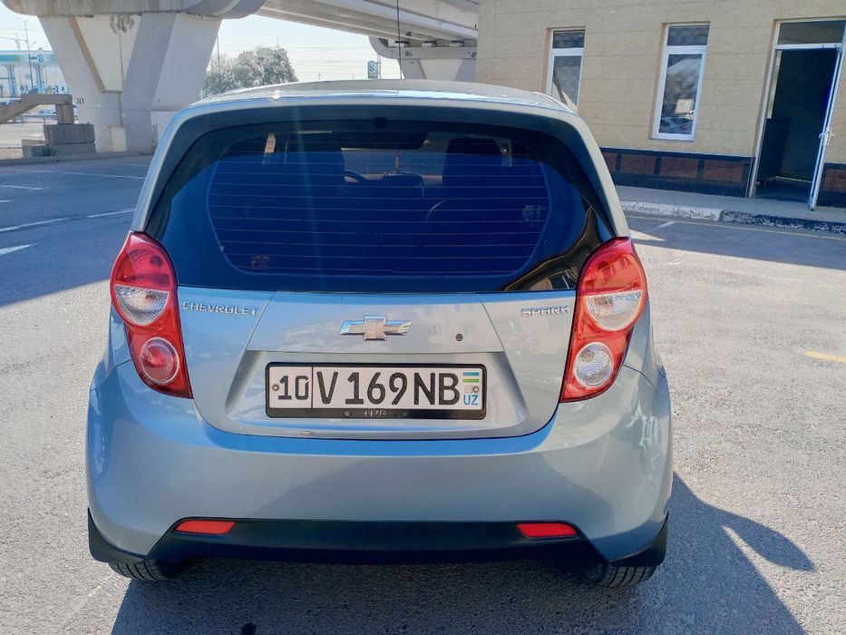 Spark yaxshi mashina