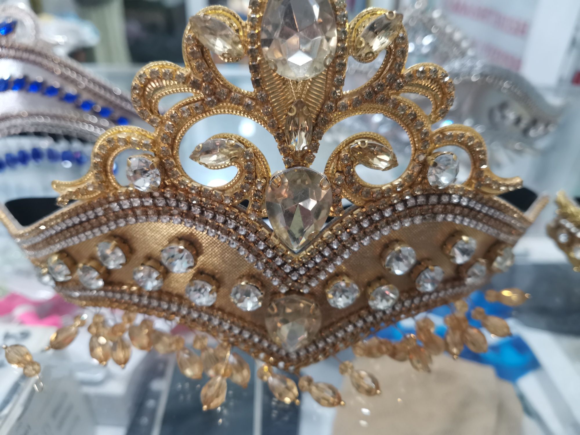 Diadema Диадема сотилади