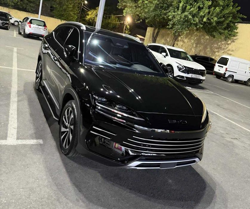 BYD Champion Гибрид 150 км Flagship Full 2024г! Чистая! Навороты есть!