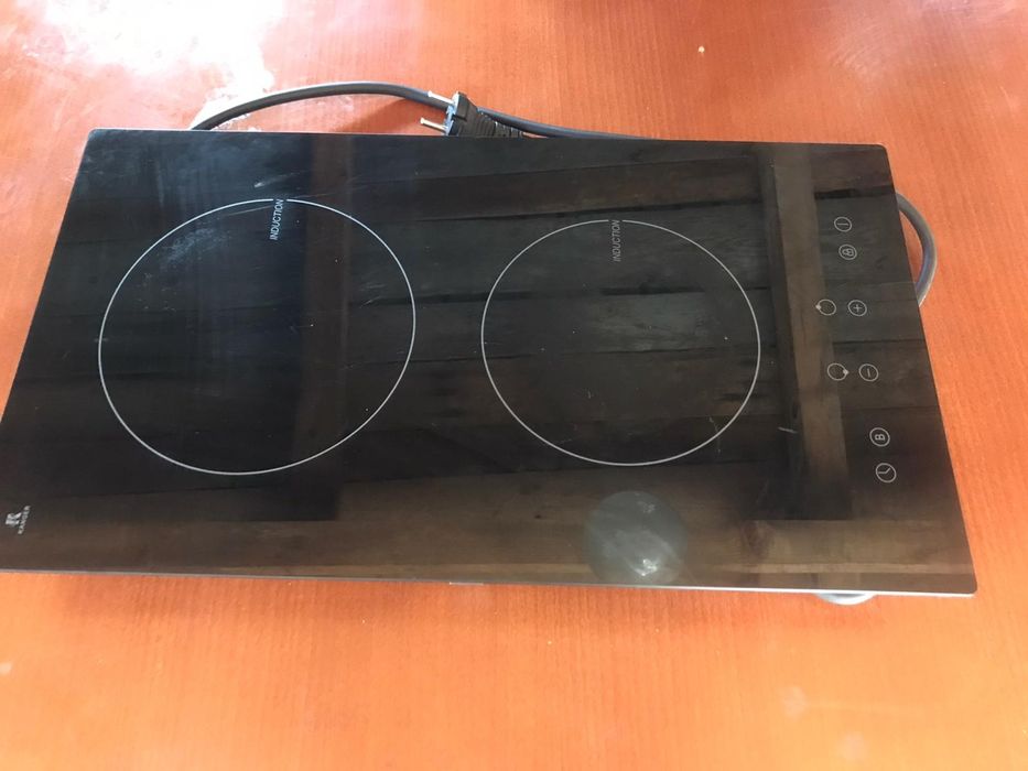 Plită electrică (fără niciun defect)