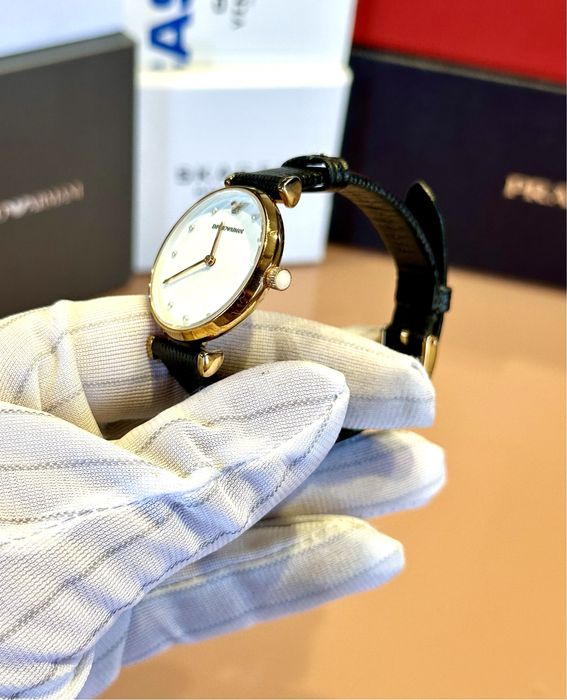 Дамски часовник Emporio Armani AR11270 НАМАЛЕН