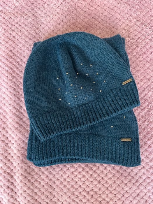 Продам головные уборы