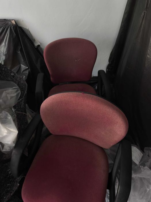 Офис стол с подлакътници