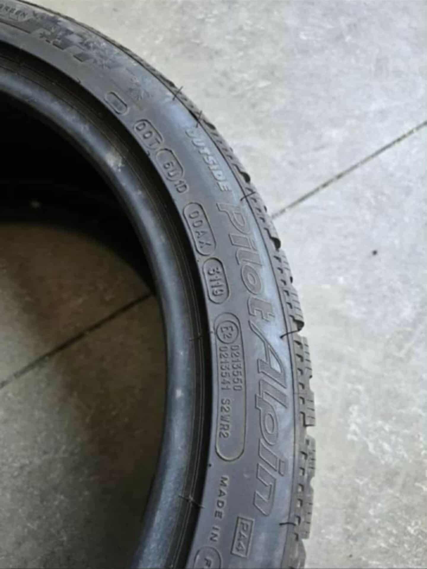 ПРОДАВАМ СПОРТ ПАКЕТ ГУМИ 275 35 19 / 245 40 19