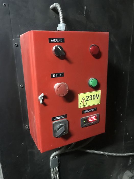 Generator aer cald / centrala pe combustibil solid