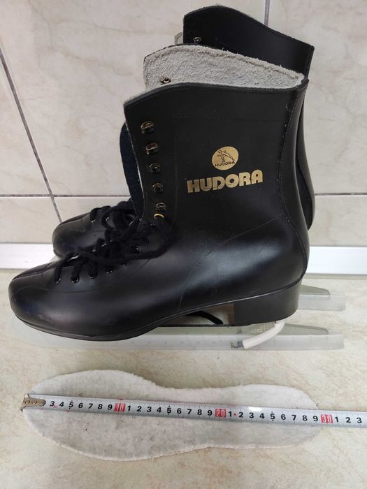 Patine Hudora din piele marimea 45