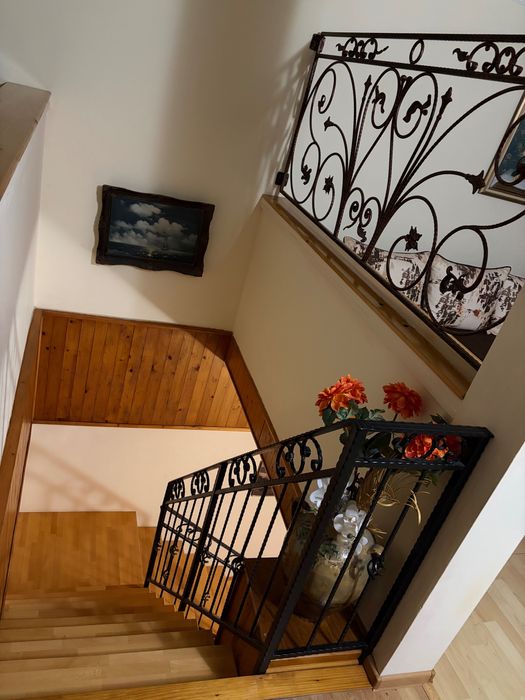 Închiriez Casă Zona centrală ! P+E 100 m!