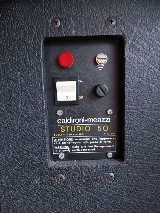 M3 Emthree Meazzi Studio 50  комбо усилвател кубе