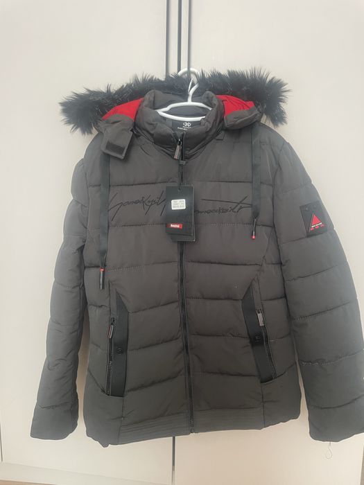 Мужская зимняя куртка